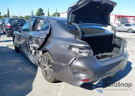 2019 Toyota Camry Se z USA, uszkodzony, nr VIN 4T1B11HKXKU782753